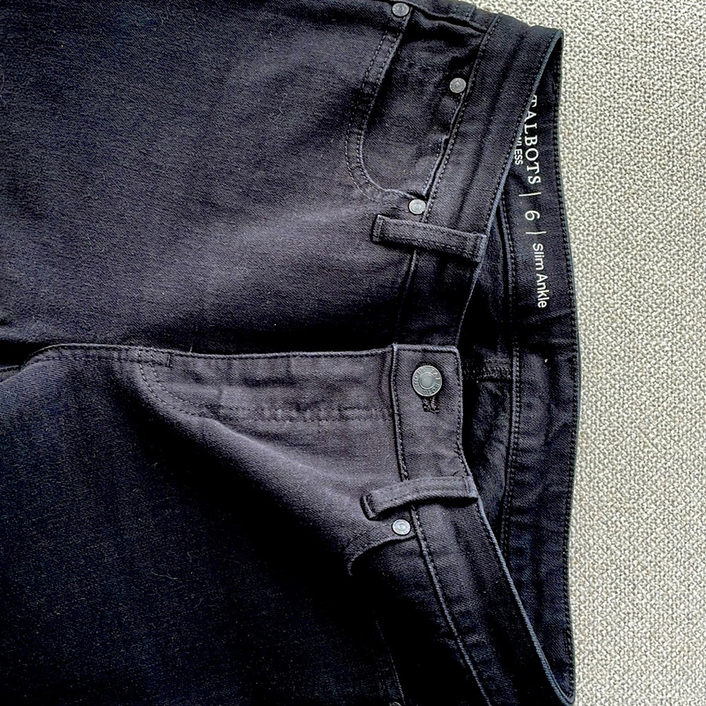Talbots flawless slim ankle black jeans Size 6